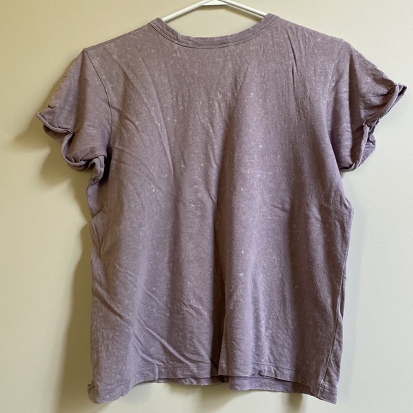 AE T-shirt - Picture 2 of 3